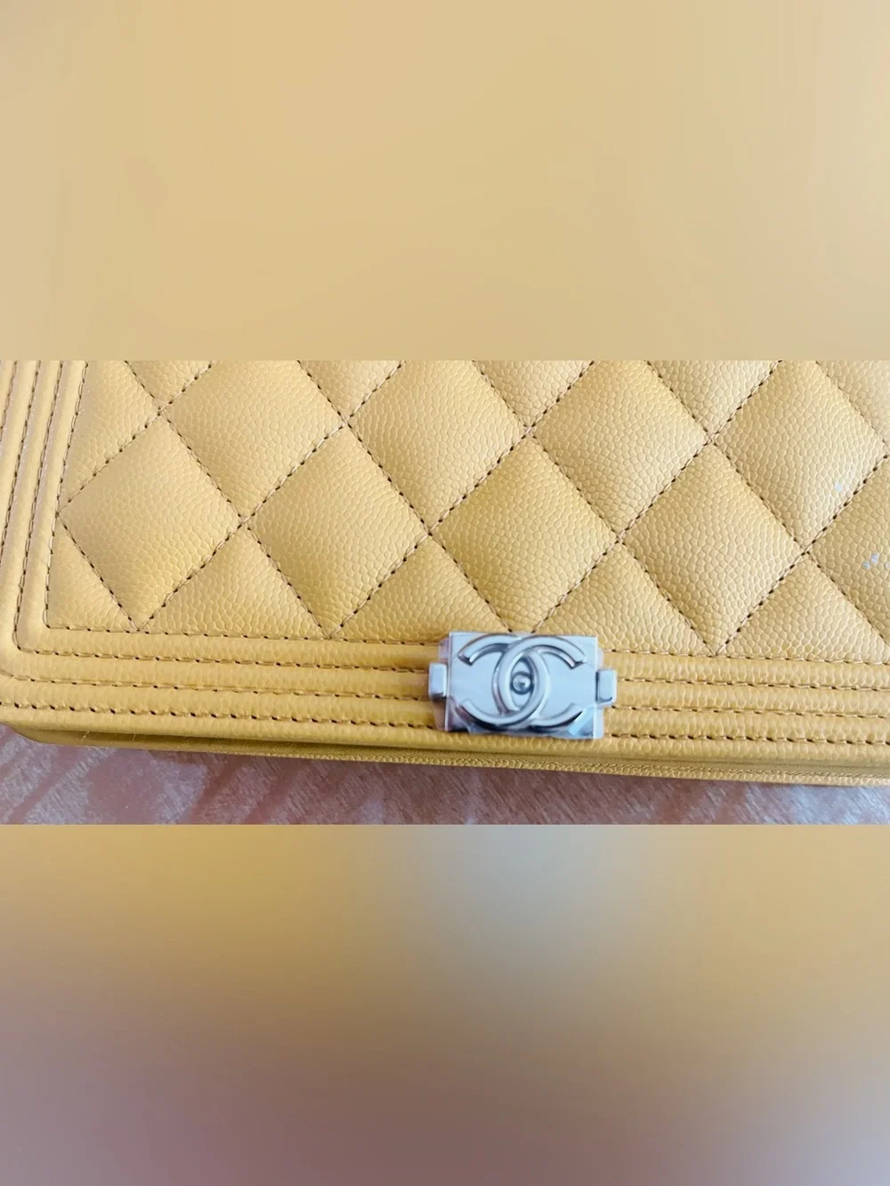 CHANEL boy wallet on chain - brand new